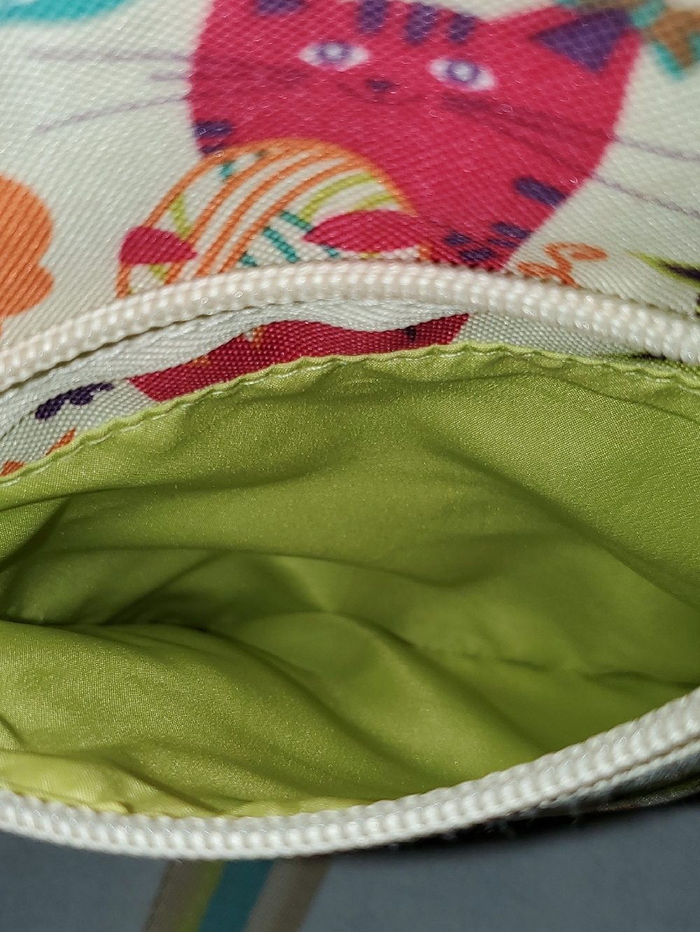 Lily Bloom Cat Print Crossbody Bag - Picture 10 of 14